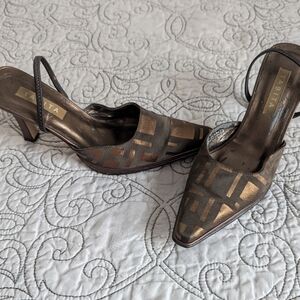 Tabita Slingback Heels